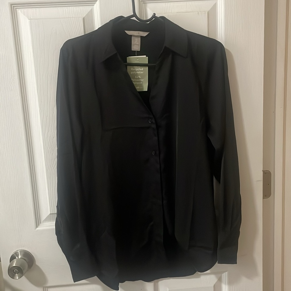 Satin Effect Long Sleeve v-neck top - Picture 4 of 6